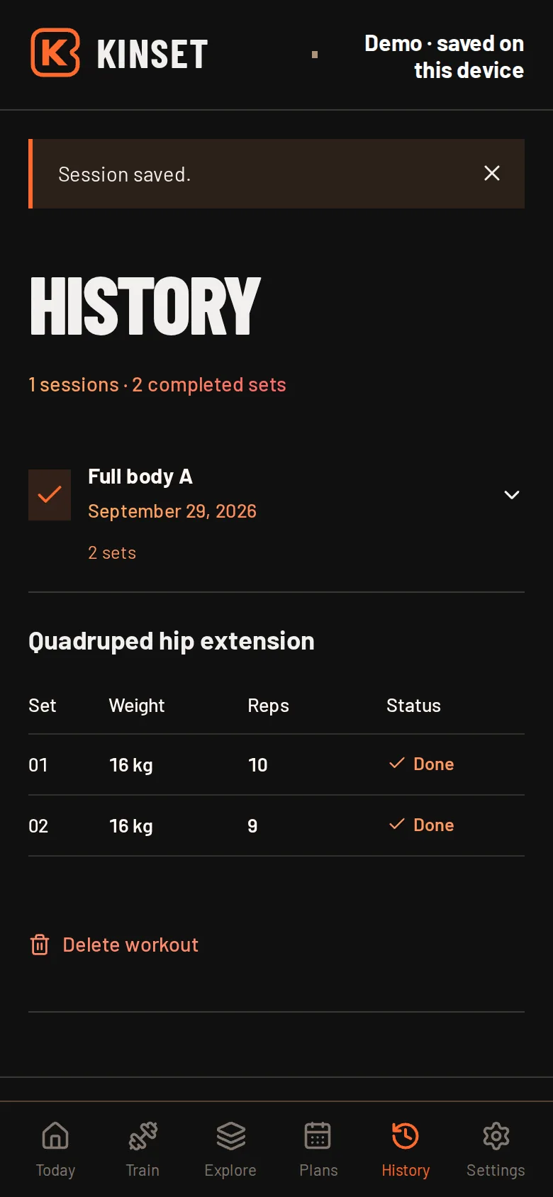 History screen showing a saved workout with each set's weight and reps